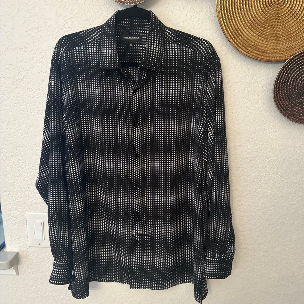 Bassiri limited edition long sleeve‎ button down men’s shirt size XL